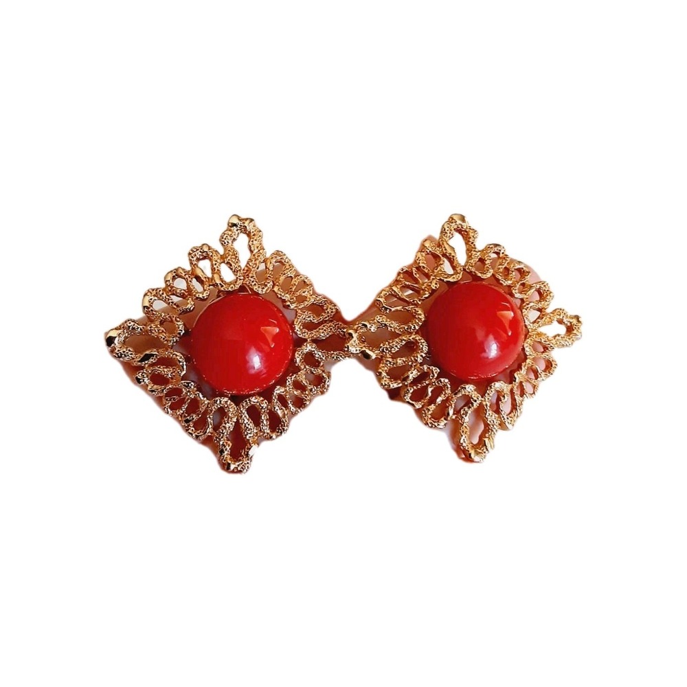 VTG Earings Red Cabochon Gold Tone Brutalist Modern Square Diamond Shape